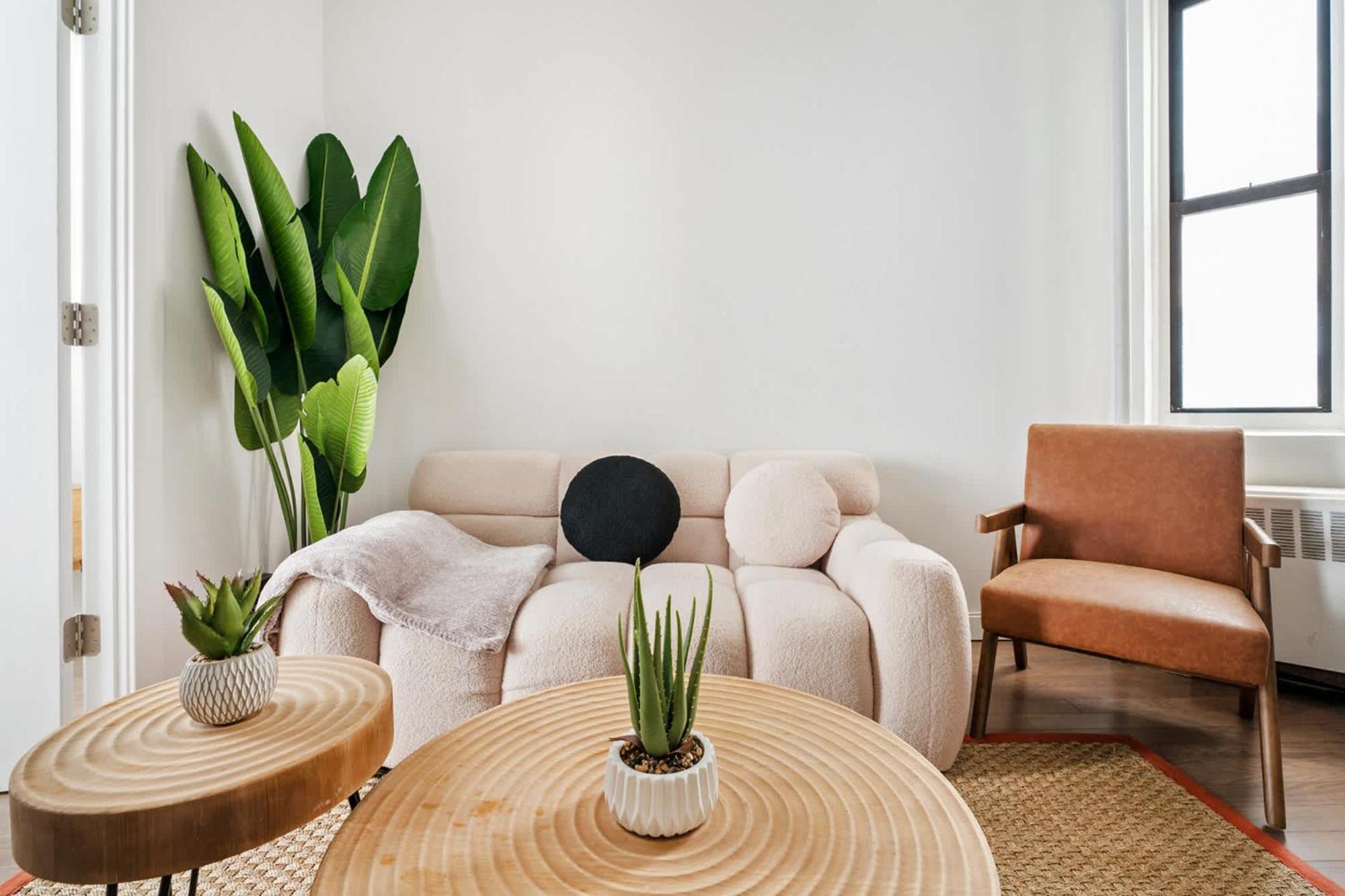 1290-10 New Renovated 2 Bedrooms In Ues Apartment New York